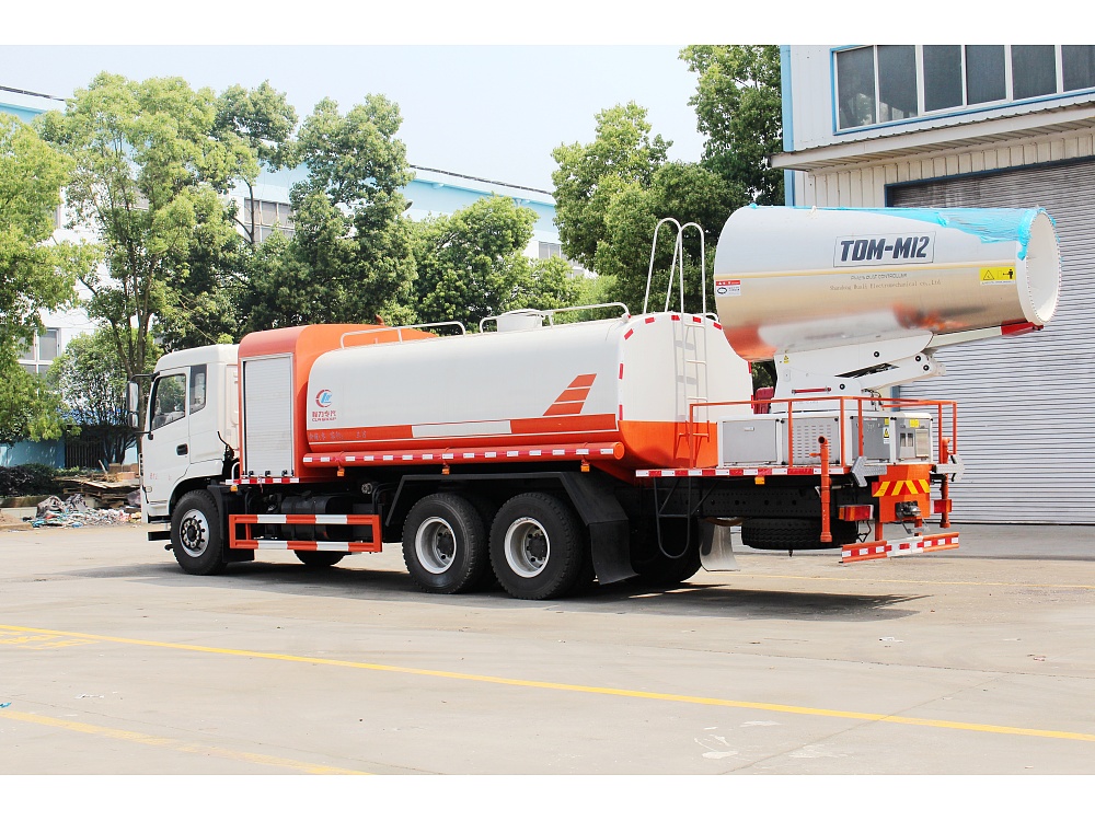 東風(fēng)隨專后雙橋霧炮霧炮車國(guó)六16立方/50-120米霧炮 東風(fēng)隨專后雙橋霧炮霧炮車國(guó)六16立方/50-120米霧炮