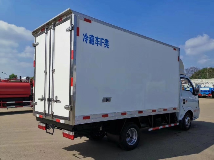 國六東風汽油后雙輪冷藏車 國六東風汽油后雙輪冷藏車
