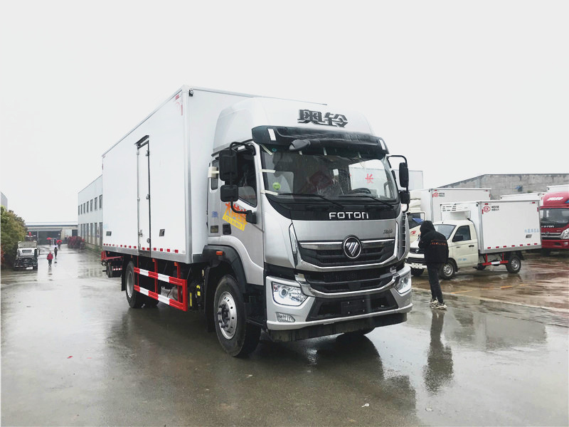 國(guó)六 福田奧鈴大黃蜂6.8米冷藏車 國(guó)六 福田奧鈴大黃蜂6.8米冷藏車