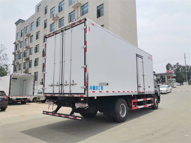 歐航平頂冷藏車 歐航平頂冷藏車