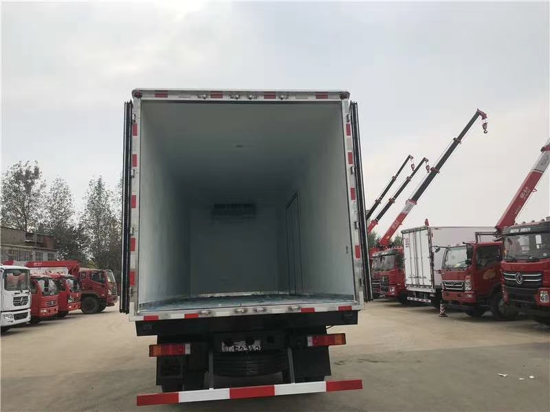 天錦KR前四后四平頂冷藏車 天錦KR前四后四平頂冷藏車