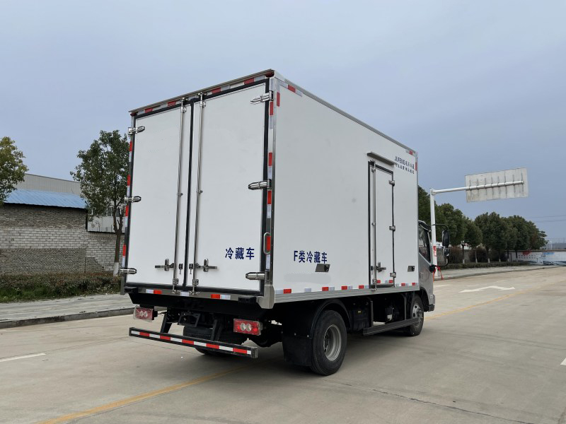國(guó)六福田歐馬可4.2米冷藏車 國(guó)六福田歐馬可4.2米冷藏車