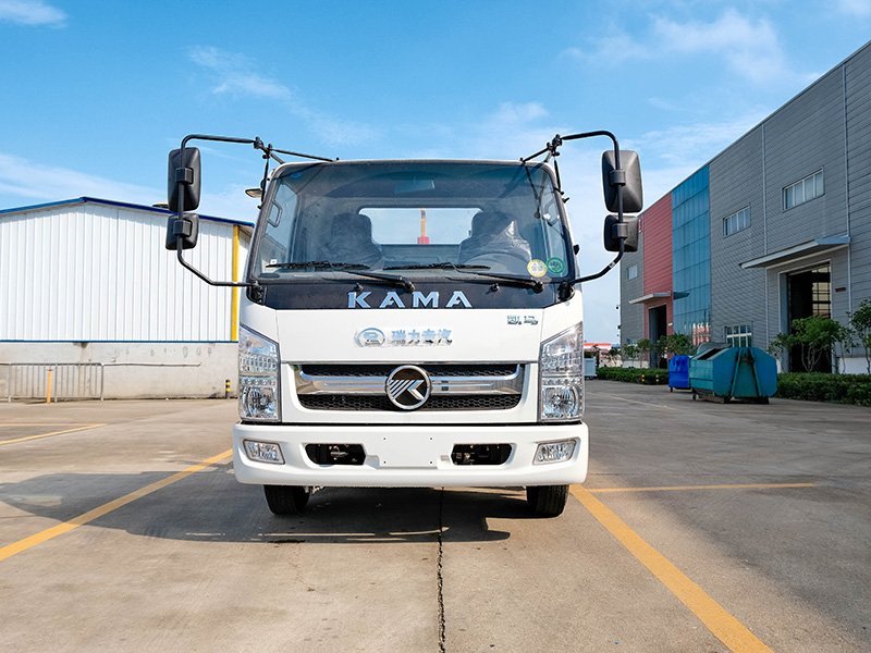 藍(lán)牌凱馬建筑勾臂垃圾車(chē) 藍(lán)牌凱馬建筑勾臂垃圾車(chē)