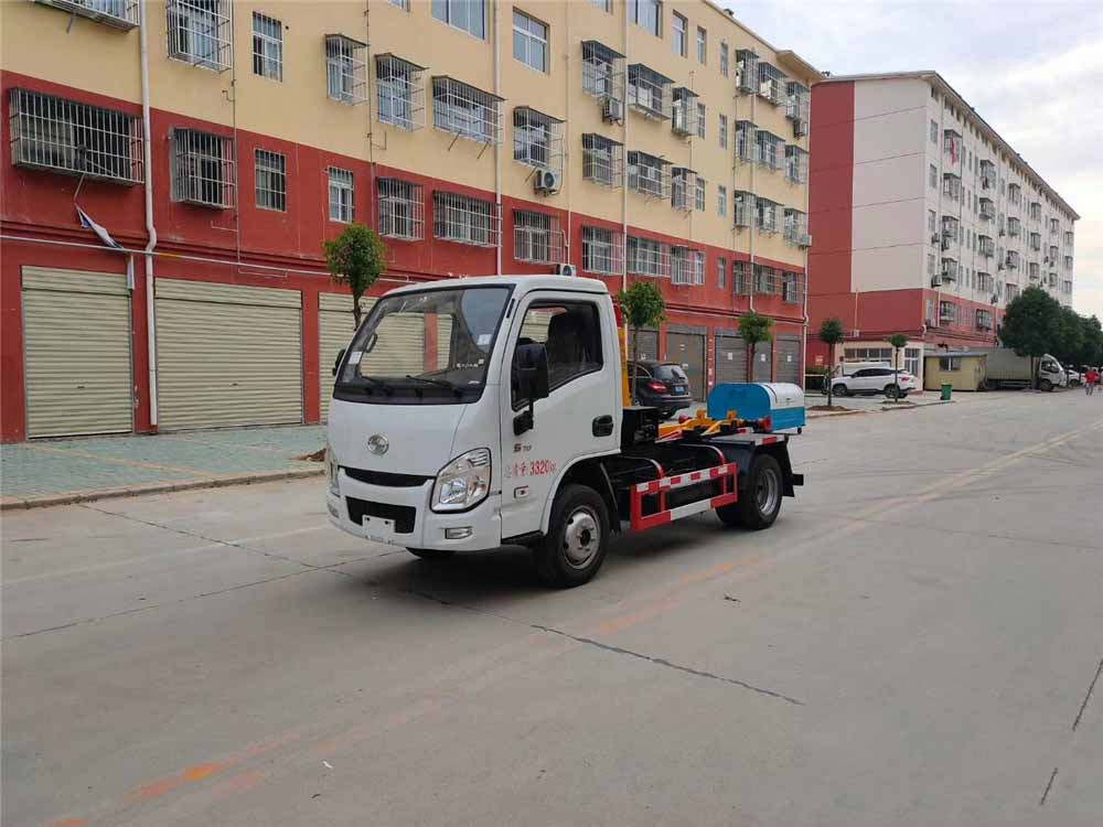 國六3方 藍(lán)牌躍進(jìn) 勾臂垃圾車 國六3方 藍(lán)牌躍進(jìn) 勾臂垃圾車