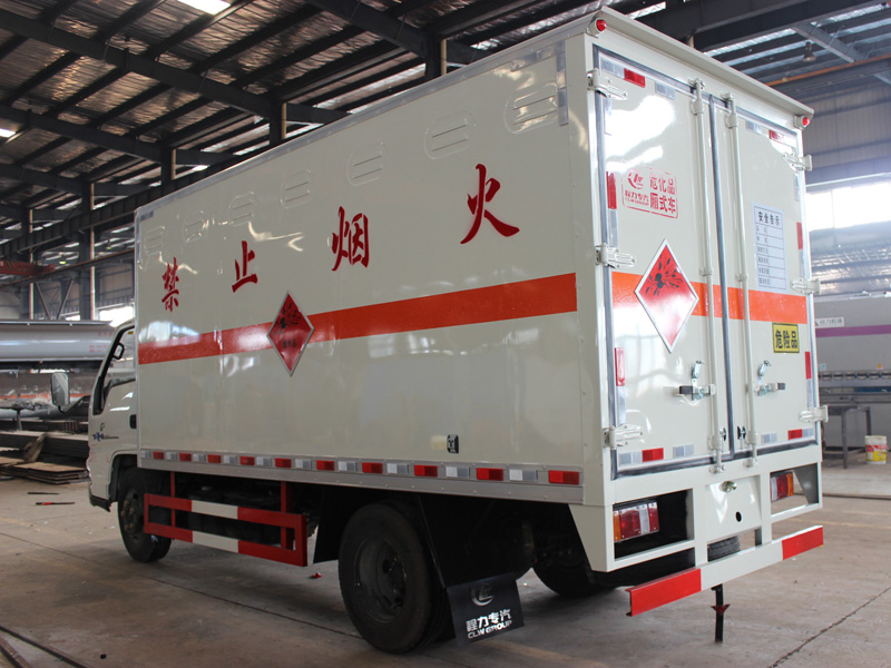 江鈴黃牌爆破器材車 江鈴黃牌爆破器材車