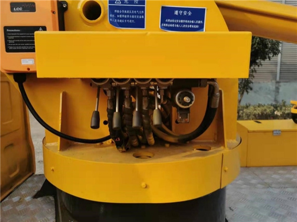 國六五十鈴26米高空作業(yè)車 國六五十鈴26米高空作業(yè)車