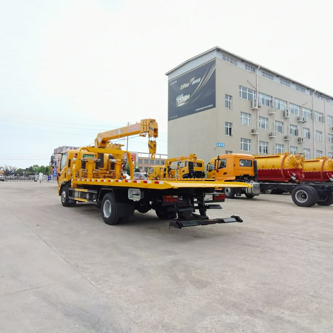 國六東風(fēng)多利卡D8排放一拖二清障車 國六東風(fēng)多利卡D8排放一拖二清障車