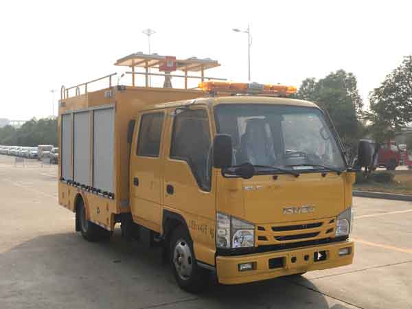 楚勝牌CSC5040XZMW6型搶險(xiǎn)救援照明車(chē)