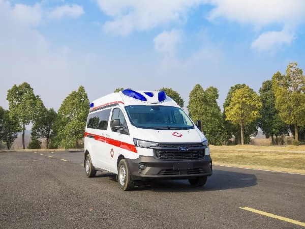 江鈴全順V362 救護車