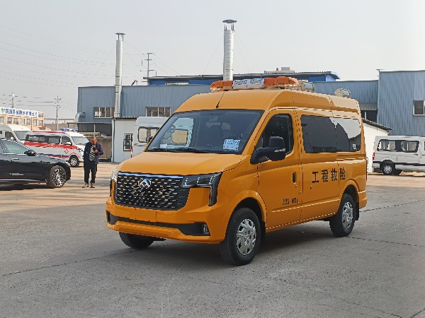 大通V80工程救險車（氣防車）